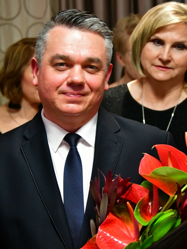 Studniówka I LO im. ONZ (FOTO, VIDEO)