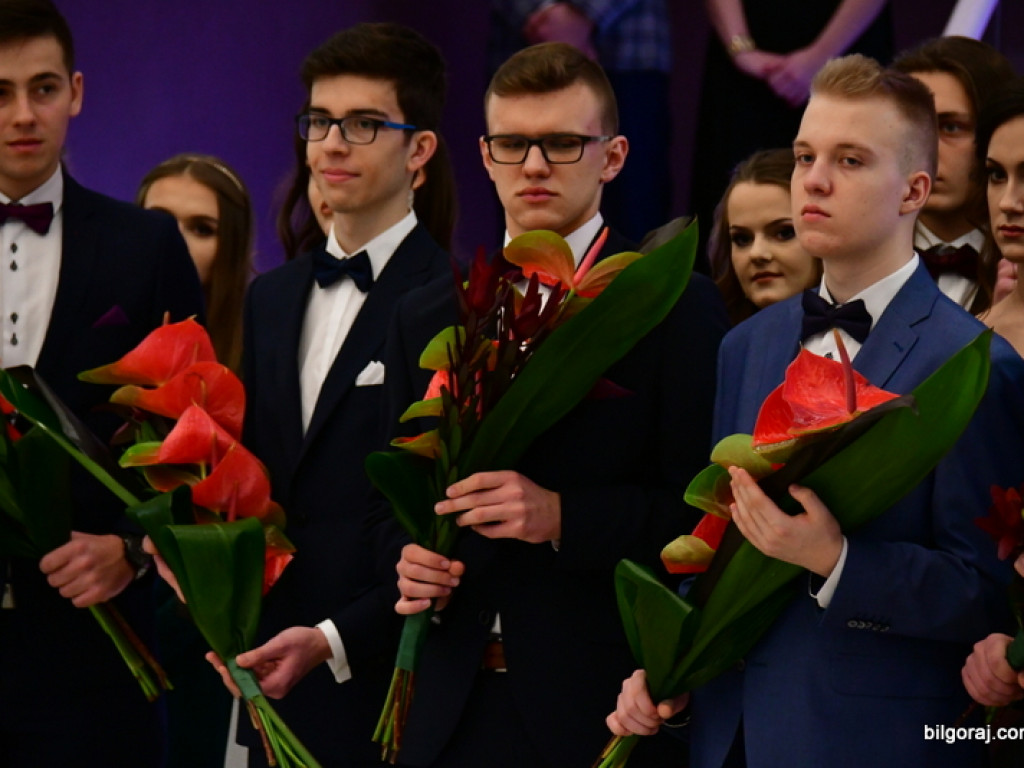 Studniówka I LO im. ONZ (FOTO, VIDEO)