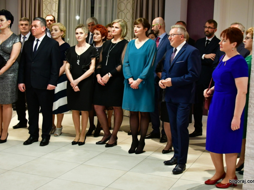 Studniówka I LO im. ONZ (FOTO, VIDEO)