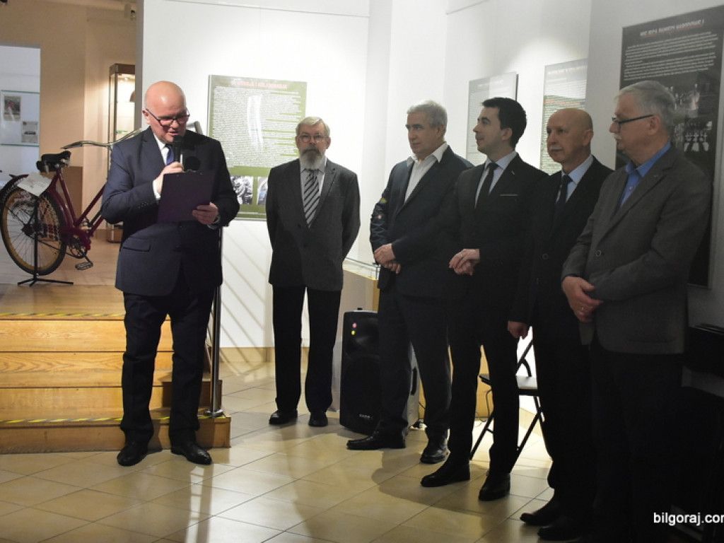 Historia i rowery kołem się toczą (FOTO)
