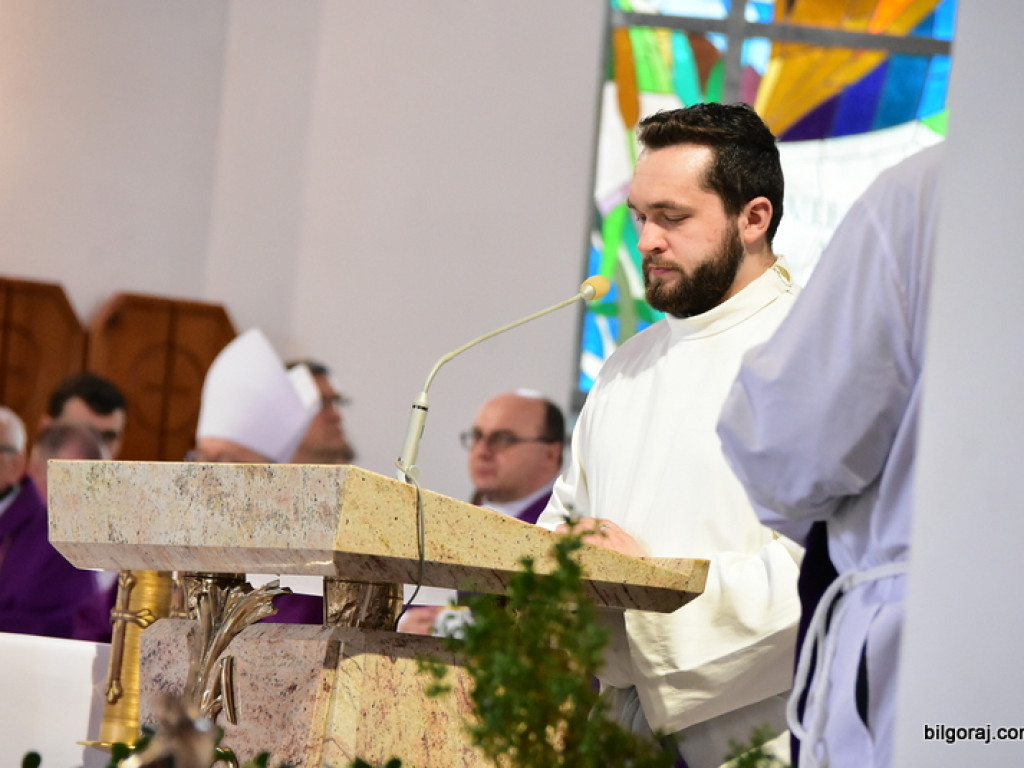 Biłgoraj pożegnał śp. ks. Adama Marka (FOTO)