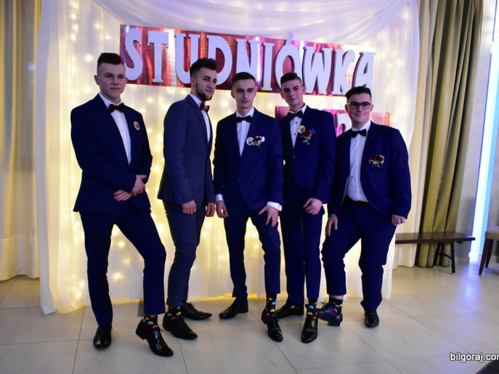 Studniówka uczniów ZSZiO (FOTO, VIDEO)