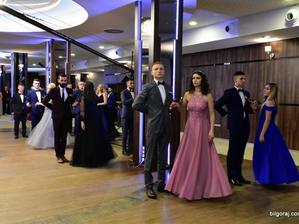Studniówka uczniów ZSZiO (FOTO, VIDEO)