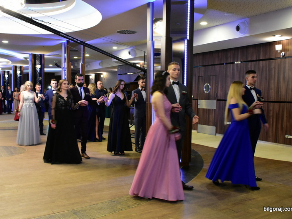 Studniówka uczniów ZSZiO (FOTO, VIDEO)