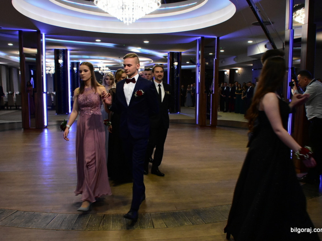 Studniówka uczniów ZSZiO (FOTO, VIDEO)