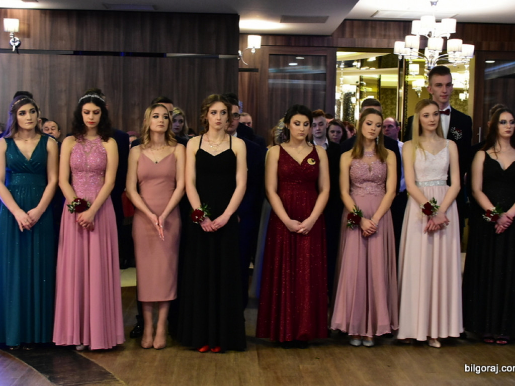 Studniówka uczniów ZSZiO (FOTO, VIDEO)