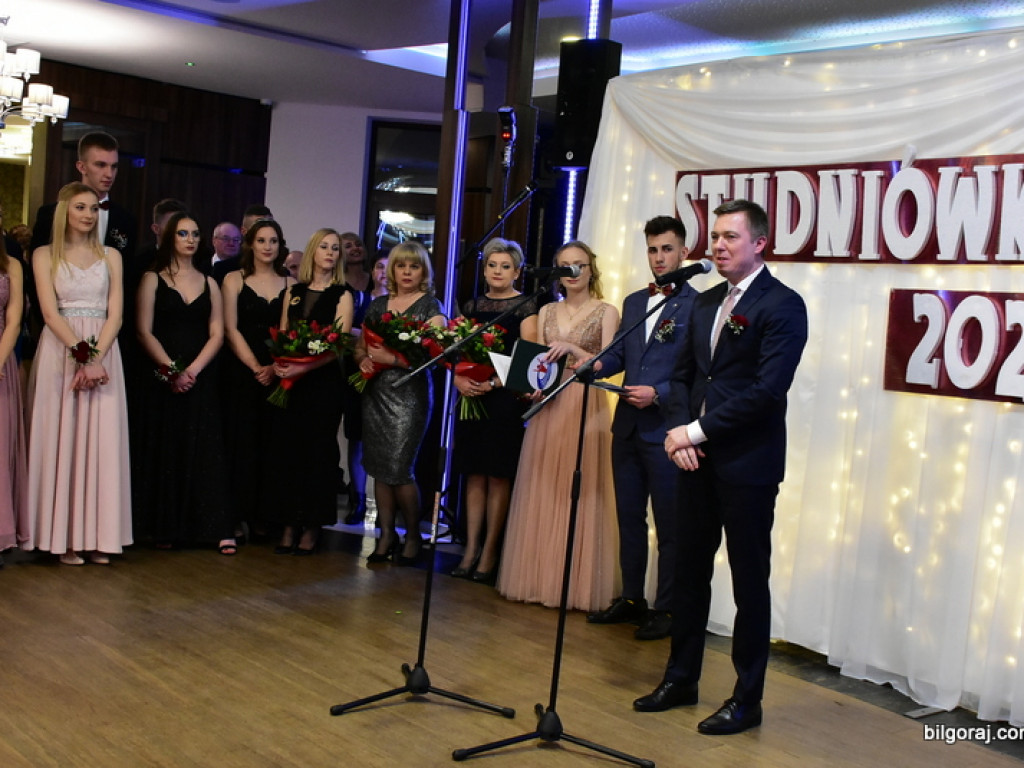 Studniówka uczniów ZSZiO (FOTO, VIDEO)