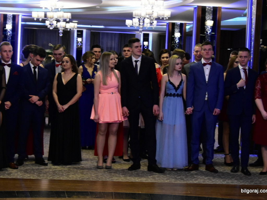 Studniówka uczniów ZSZiO (FOTO, VIDEO)