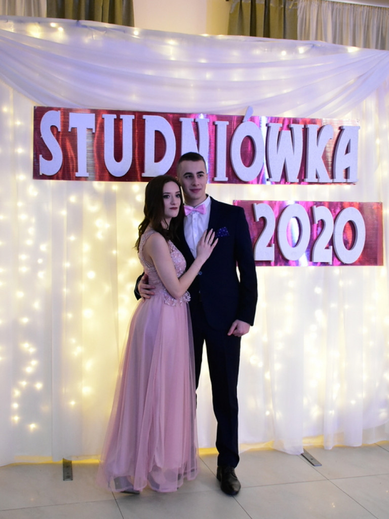 Studniówka uczniów ZSZiO (FOTO, VIDEO)