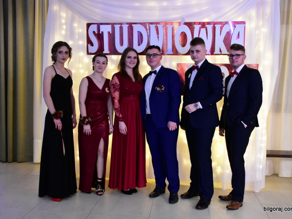Studniówka uczniów ZSZiO (FOTO, VIDEO)