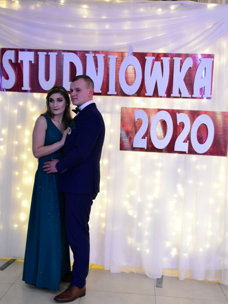 Studniówka uczniów ZSZiO (FOTO, VIDEO)