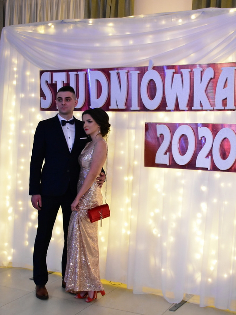 Studniówka uczniów ZSZiO (FOTO, VIDEO)