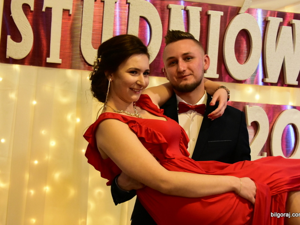 Studniówka uczniów ZSZiO (FOTO, VIDEO)