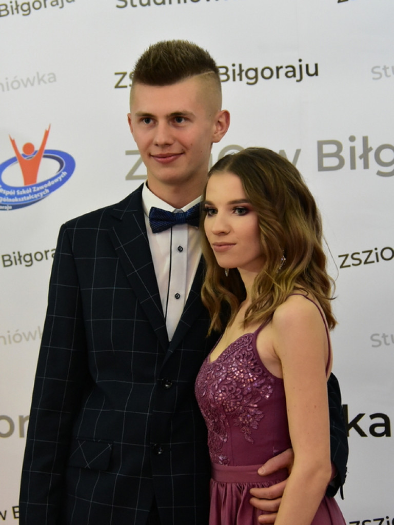 Studniówka uczniów ZSZiO (FOTO, VIDEO)