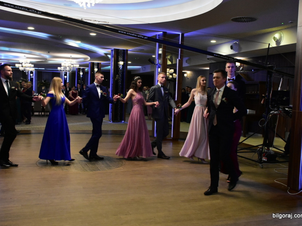 Studniówka uczniów ZSZiO (FOTO, VIDEO)