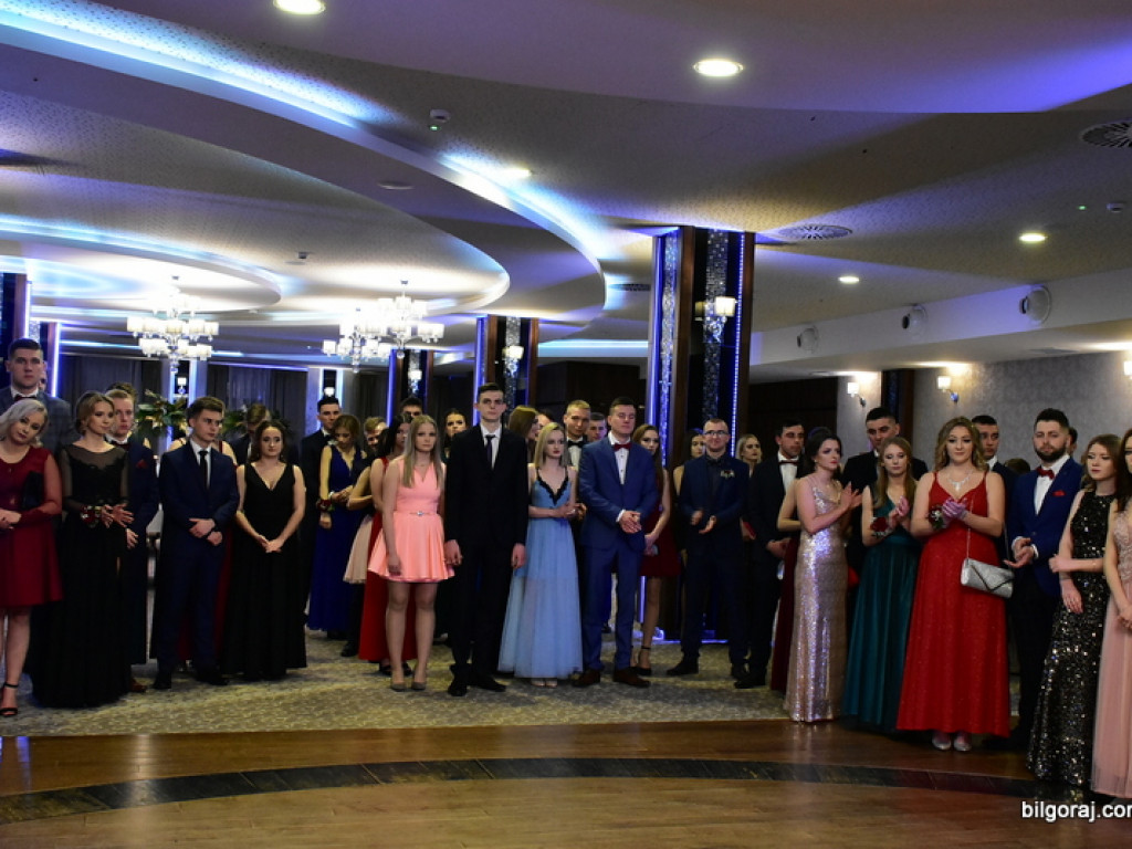 Studniówka uczniów ZSZiO (FOTO, VIDEO)