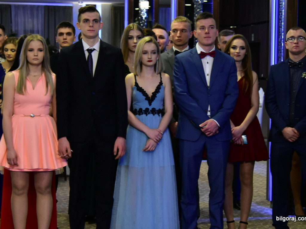 Studniówka uczniów ZSZiO (FOTO, VIDEO)