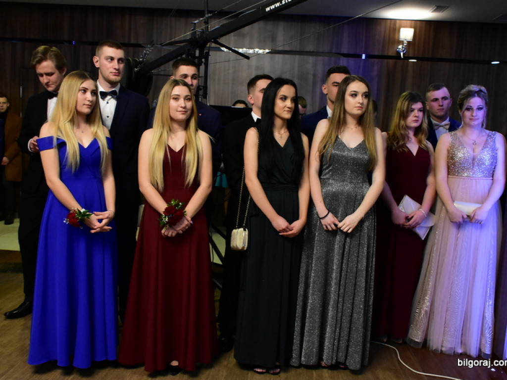 Studniówka uczniów ZSZiO (FOTO, VIDEO)