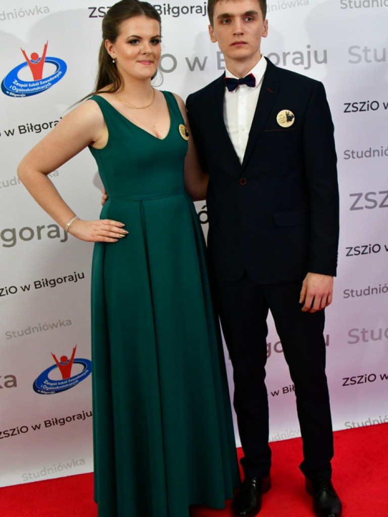 Studniówka uczniów ZSZiO (FOTO, VIDEO)