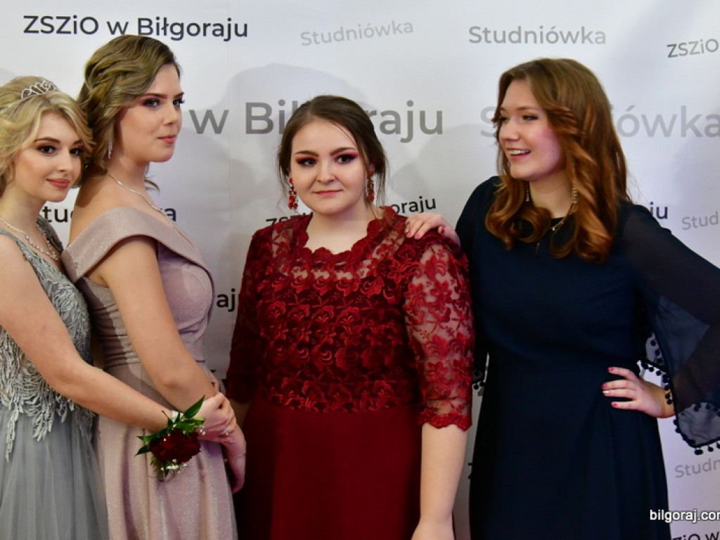 Studniówka uczniów ZSZiO (FOTO, VIDEO)