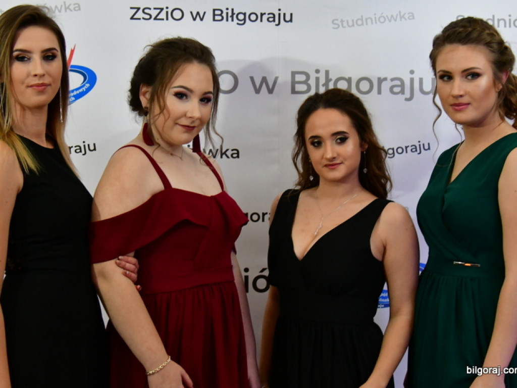 Studniówka uczniów ZSZiO (FOTO, VIDEO)