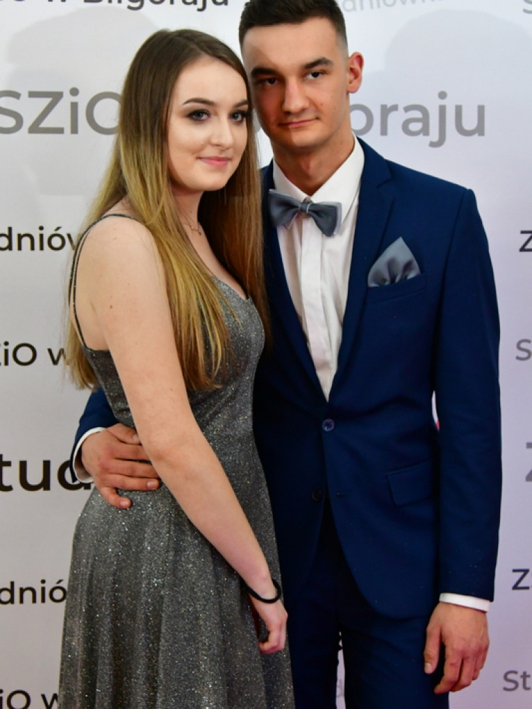 Studniówka uczniów ZSZiO (FOTO, VIDEO)