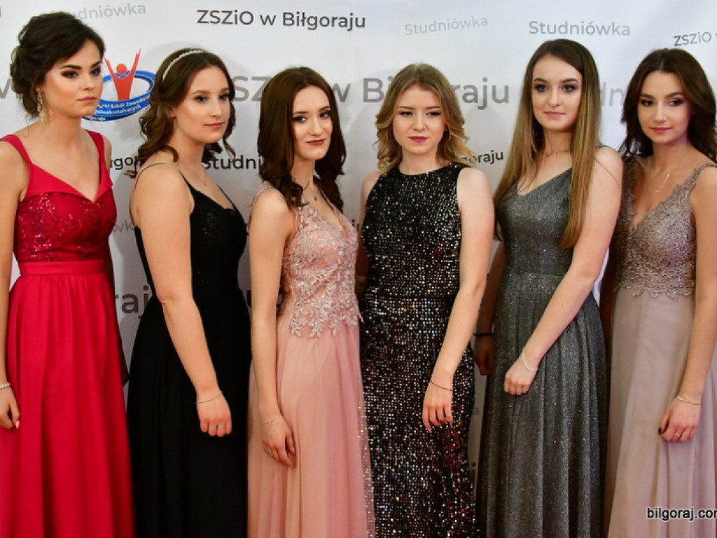 Studniówka uczniów ZSZiO (FOTO, VIDEO)