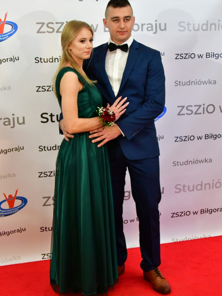 Studniówka uczniów ZSZiO (FOTO, VIDEO)