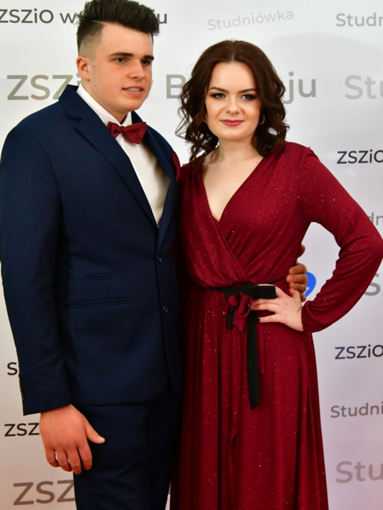 Studniówka uczniów ZSZiO (FOTO, VIDEO)