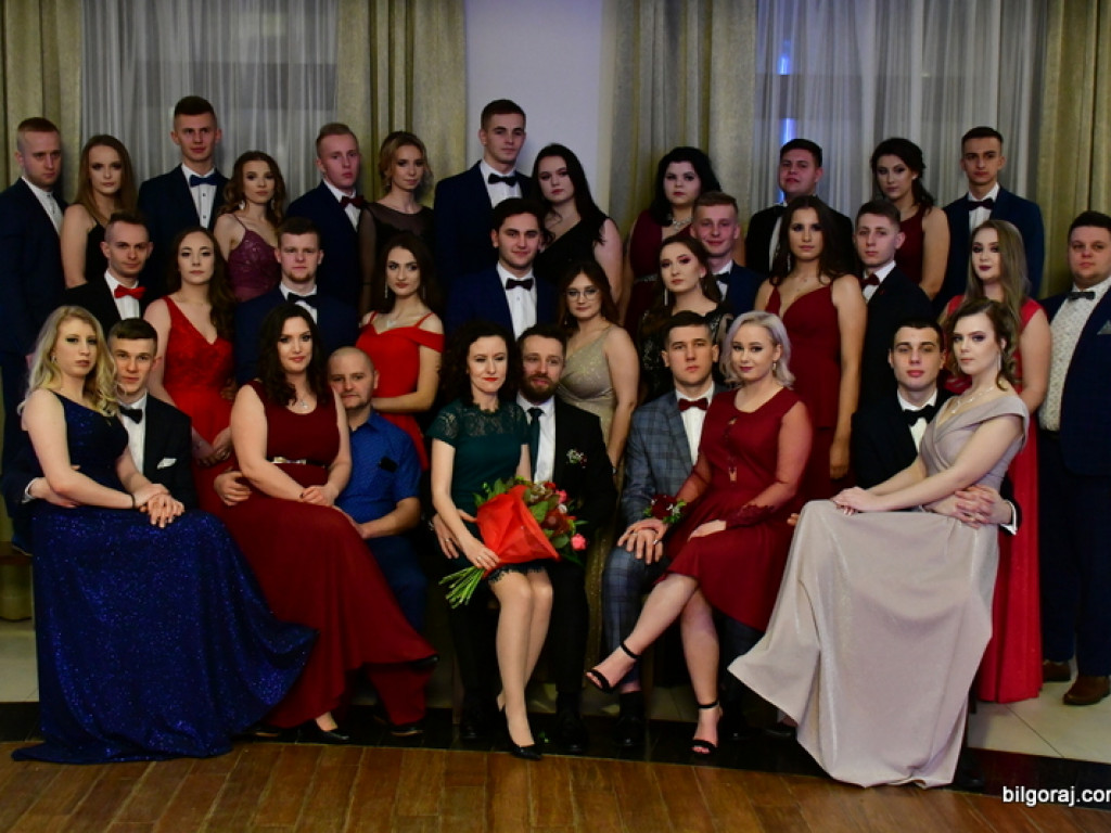 Studniówka uczniów ZSZiO (FOTO, VIDEO)