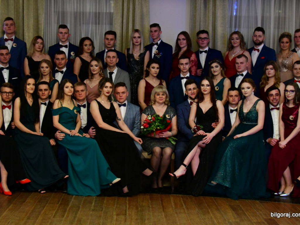 Studniówka uczniów ZSZiO (FOTO, VIDEO)