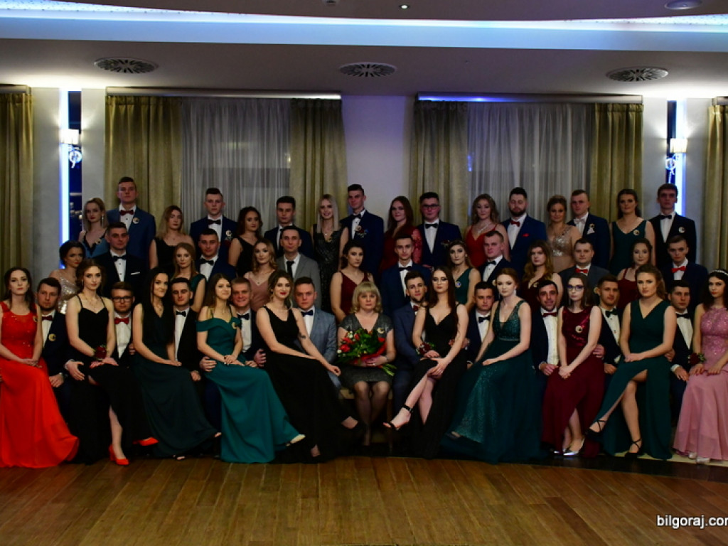 Studniówka uczniów ZSZiO (FOTO, VIDEO)