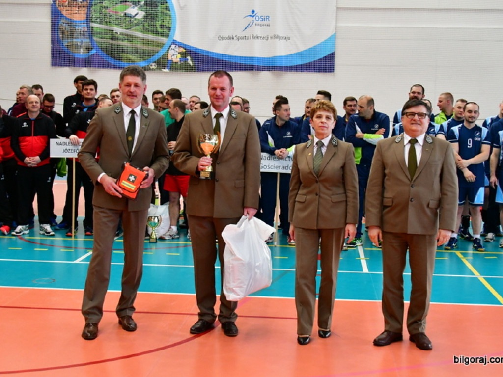 Leśnicy rywalizowali w piłce siatkowej (FOTO, WYNIKI)