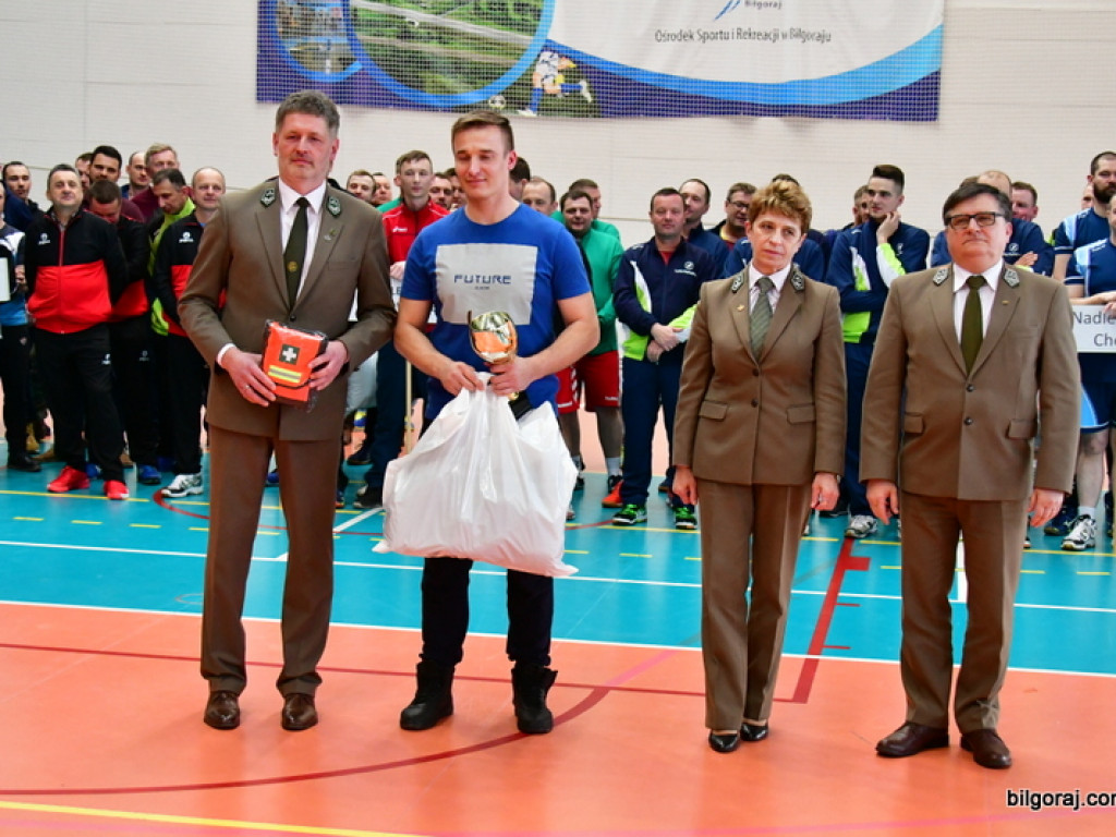 Leśnicy rywalizowali w piłce siatkowej (FOTO, WYNIKI)
