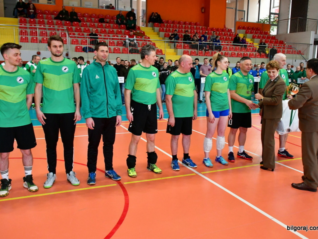 Leśnicy rywalizowali w piłce siatkowej (FOTO, WYNIKI)