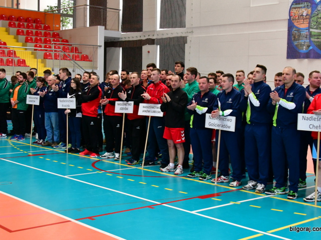 Leśnicy rywalizowali w piłce siatkowej (FOTO, WYNIKI)