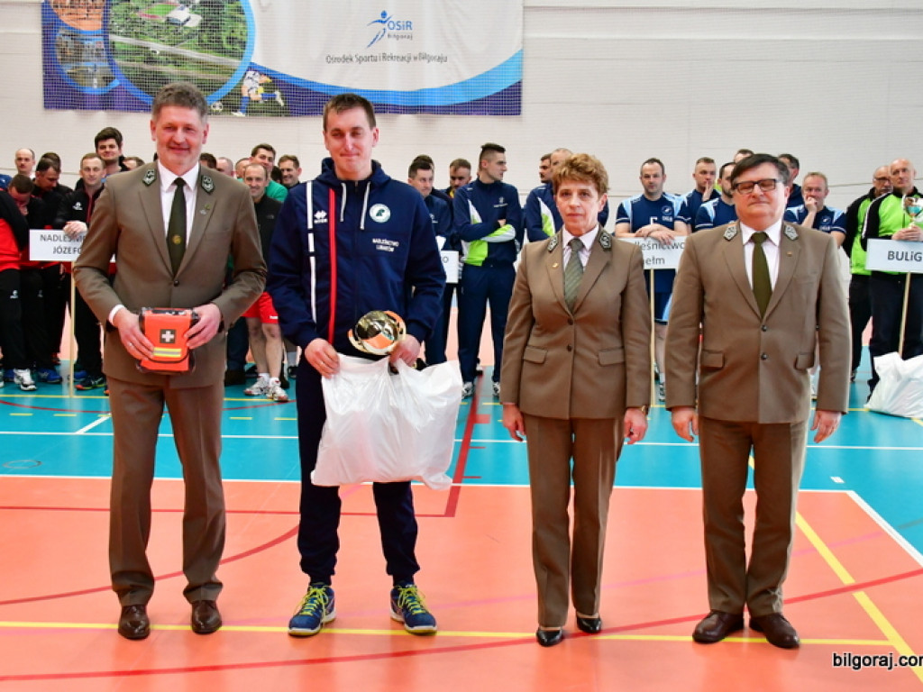 Leśnicy rywalizowali w piłce siatkowej (FOTO, WYNIKI)