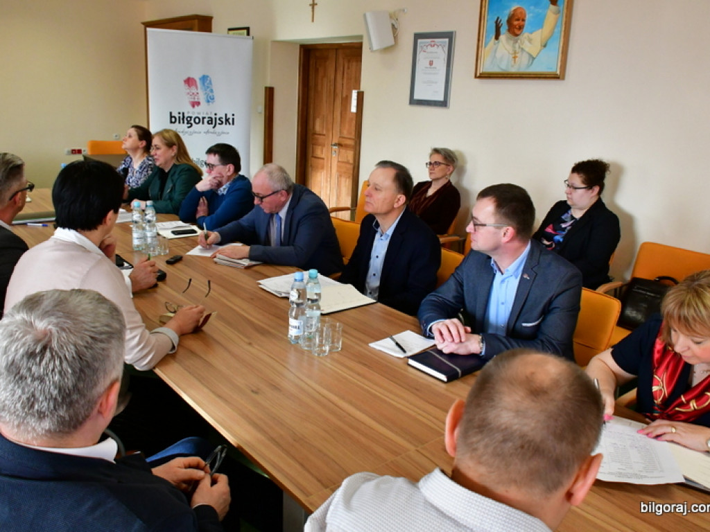 Narada w Starostwie Powiatowym w Biłgoraju. Tematem koronawirus (FOTO)
