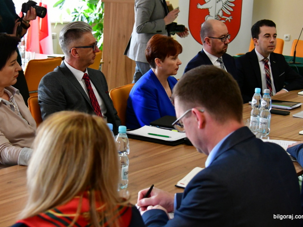 Narada w Starostwie Powiatowym w Biłgoraju. Tematem koronawirus (FOTO)