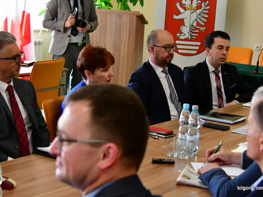 Narada w Starostwie Powiatowym w Biłgoraju. Tematem koronawirus (FOTO)