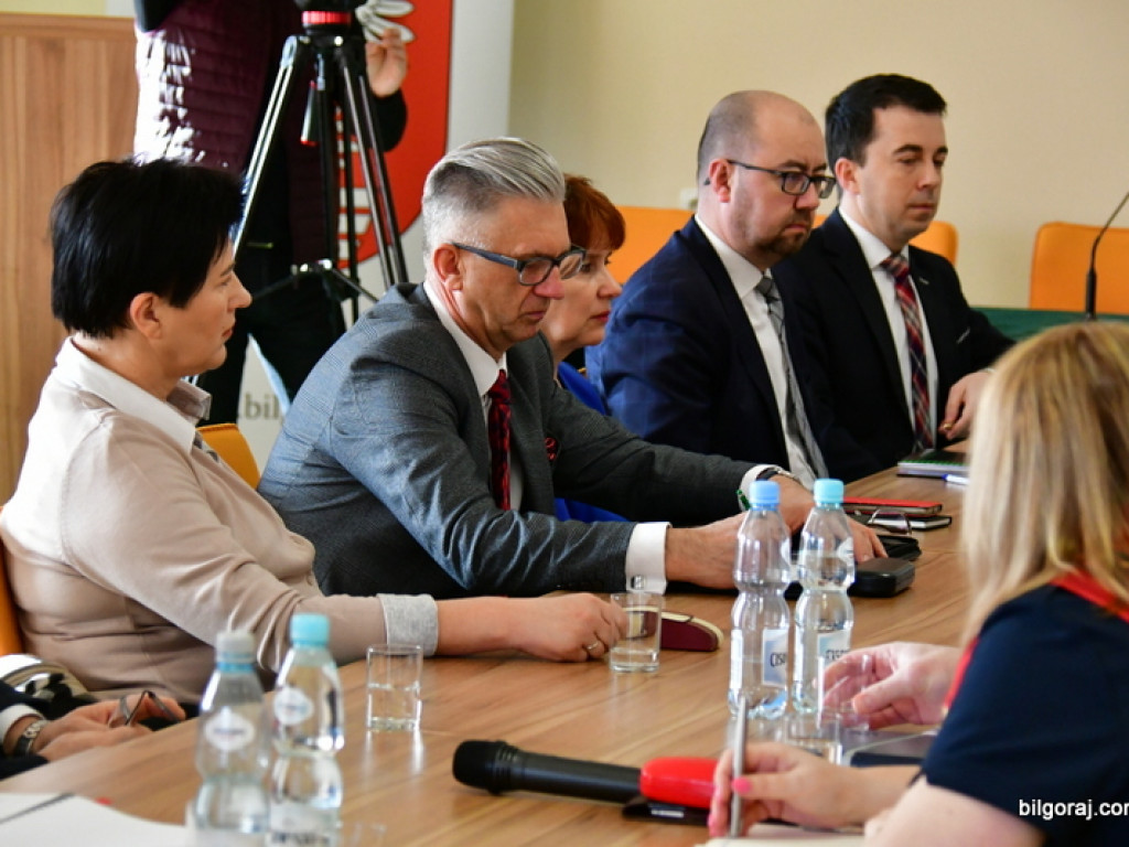 Narada w Starostwie Powiatowym w Biłgoraju. Tematem koronawirus (FOTO)