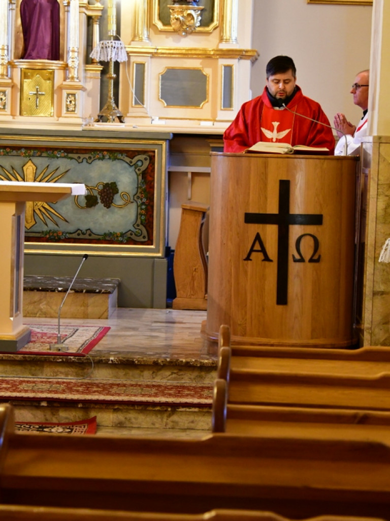 Życie... Wielki Piątek (FOTO)