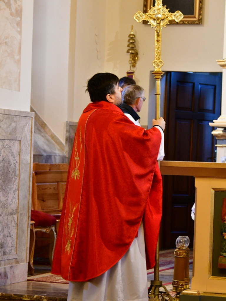 Życie... Wielki Piątek (FOTO)