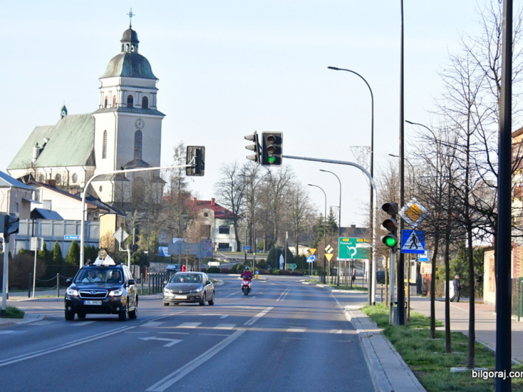 Procesje rezurekcyjne w rejonie biłgorajskim. Zdjęcia z trzech parafii (FOTO)