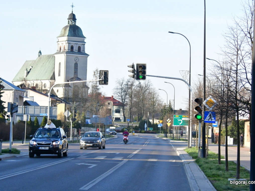 Procesje rezurekcyjne w rejonie biłgorajskim. Zdjęcia z trzech parafii (FOTO)