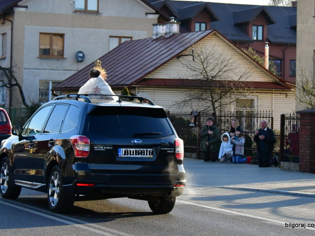Procesje rezurekcyjne w rejonie biłgorajskim. Zdjęcia z trzech parafii (FOTO)