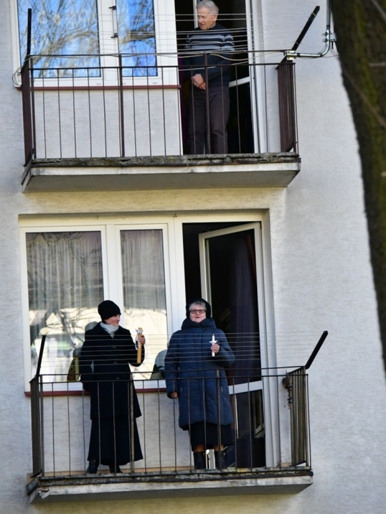 Procesje rezurekcyjne w rejonie biłgorajskim. Zdjęcia z trzech parafii (FOTO)