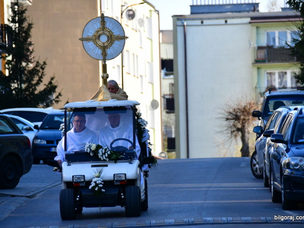 Procesje rezurekcyjne w rejonie biłgorajskim. Zdjęcia z trzech parafii (FOTO)