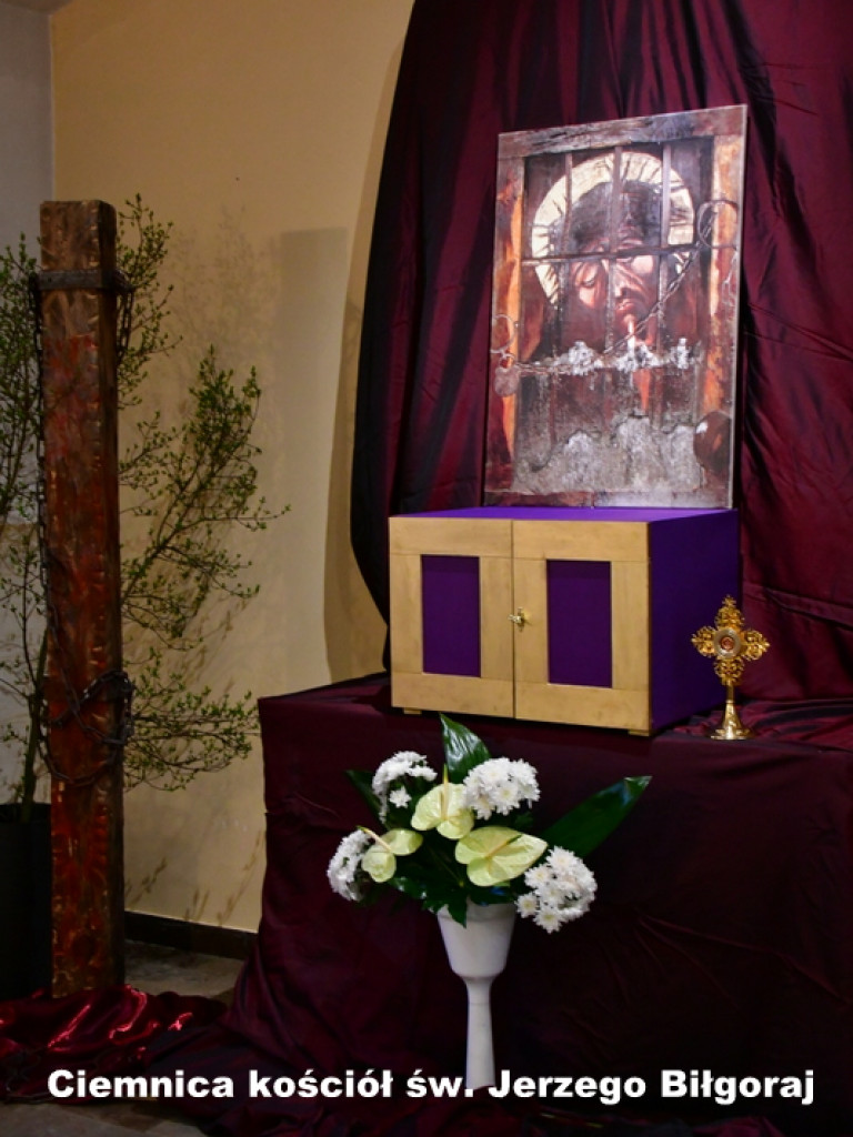 Ciemnice i Groby Pańskie. Zdjęcia z kościołów Ziemi Biłgorajskiej (FOTO)