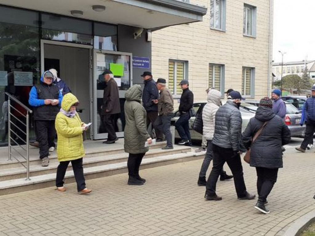 Bezpłatne maseczki dla mieszkańców Biłgoraja (FOTO)